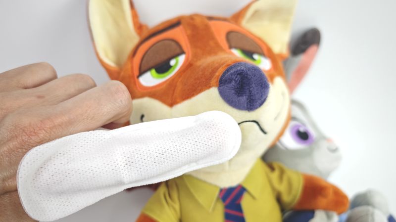 「指型歯磨きシート」の磨くだけで爽快ダンチ!