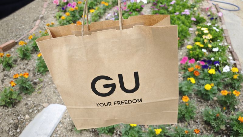 「GU感謝祭」で夏に向けたお気に入りアイテムをセール価格で買い足し!