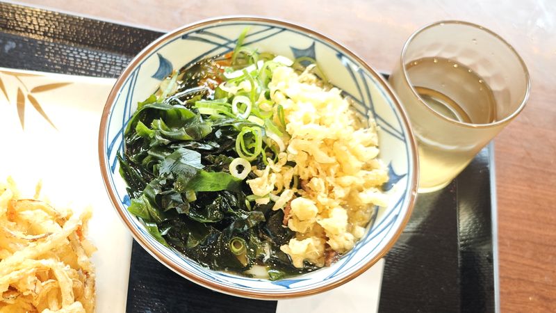 丸亀製麺で無料のトッピングと薬味を紹介!
