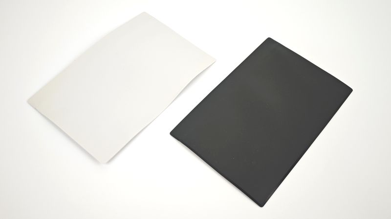 ホワイトグレーとダークグレーの2色使いもおすすめ!