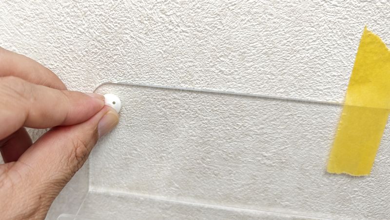 まずは1本のピンを刺してから他の2本のピンを刺すのはおすすめ!