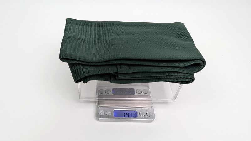 重さは実測141.3g