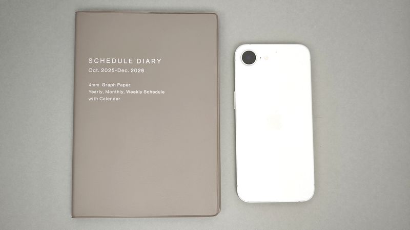 スタプロ「2026 スケジュール帳」のサイズと重さ!