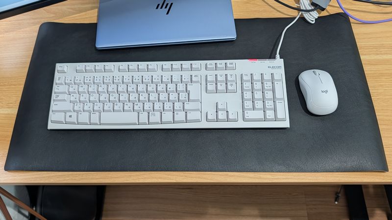 まとめ:スタンダードプロダクツ「牛革風リバーシブルデスクマット」は快適&おしゃれ見えデスクマット!