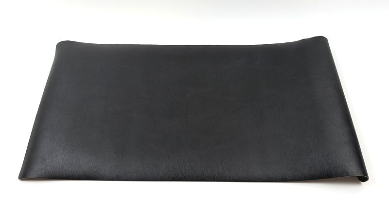 スタンダードプロダクツ「牛革風リバーシブルデスクマット」のサイズ