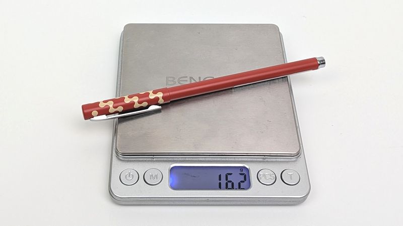 「キャップ式ゲルインクボールペン」の重さ