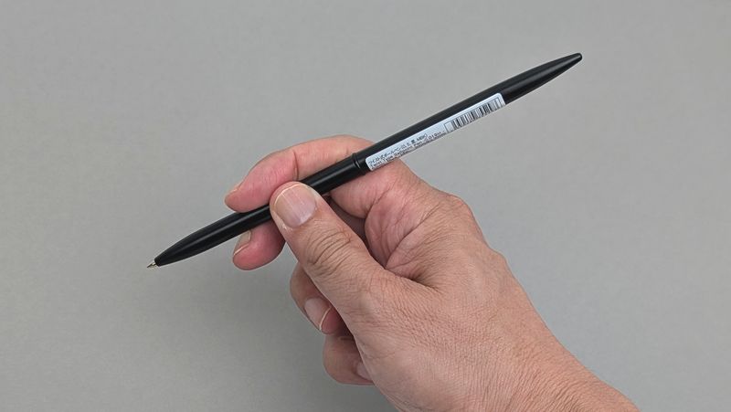 スタンダードプロダクツ「ツイスト式ボールペン」の主な特徴