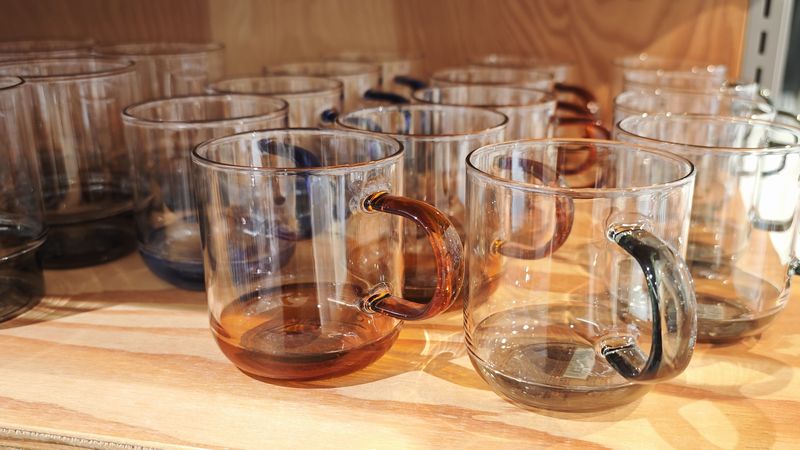 スタプロ「バイカラー耐熱ガラスマグカップ」はオンライン取り扱い無し！