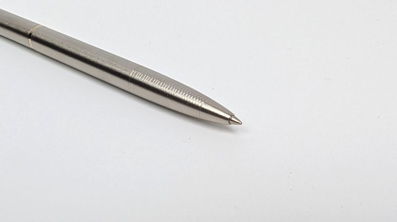 純正の芯を入れたときのペン先