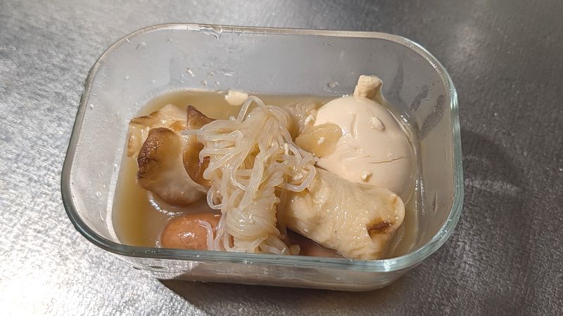 フタをとってそのまま食卓に出すことができる!