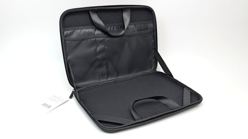 スタンダードプロダクツ「開いてそのまま使えるパソコンケース」のサイズ