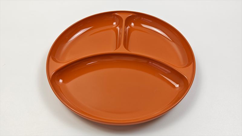 スタンダードプロダクツ「山中塗 ランチプレート」がおしゃれなのに耐熱で実用性も◎