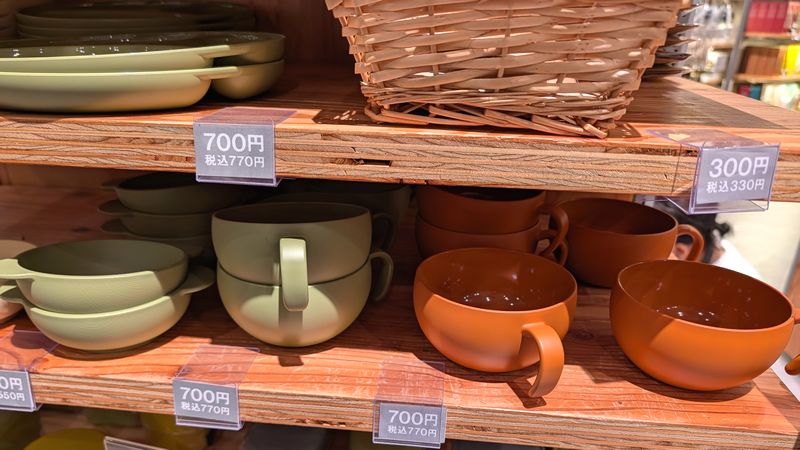 スタンダードプロダクツ「山中塗 ランチプレート」は店舗限定アイテム