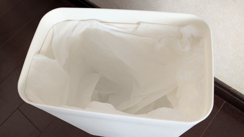 スタンダードプロダクツ「角型ゴミ箱 8.8L」のおすすめポイント