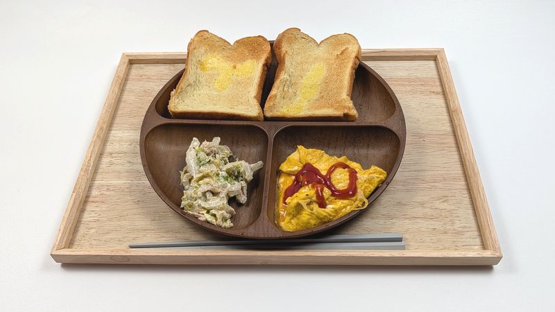 スタンダードプロダクツ「山中塗 木目ワンプレート」のおすすめポイント