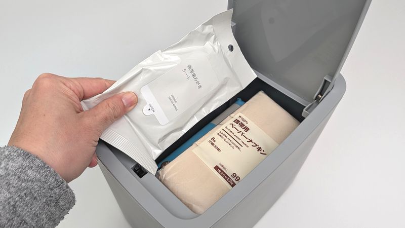 見せたくない小物の収納にも使える！