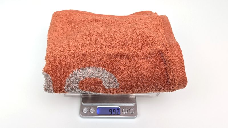 スタンダードプロダクツ「タオル ロゴ」の重さ