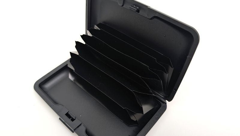 ポケットはそこまで強度がない印象