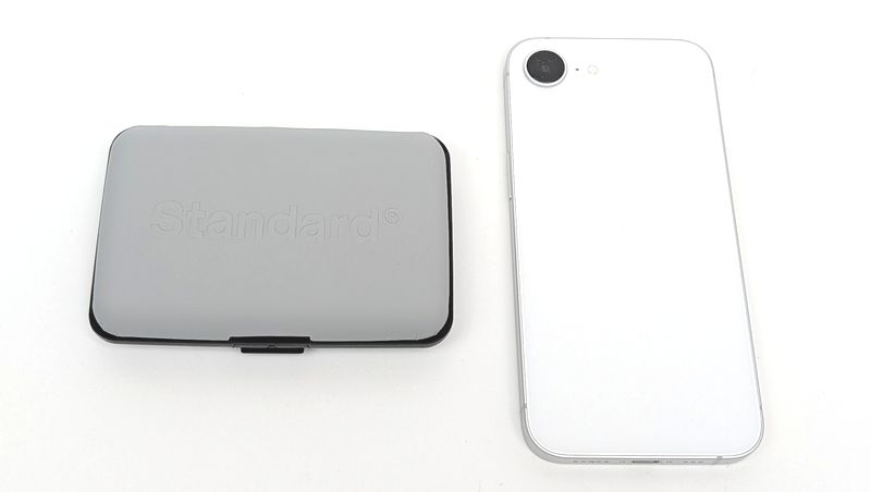 スタンダードプロダクツ「カードケース」のサイズと重さ