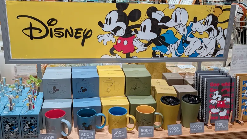 「マグカップ ディズニーコラボ」のミッキー＆フレンズラインナップと価格