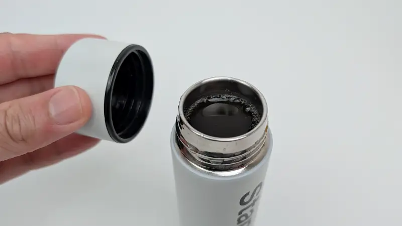 蓋はしっかり閉まる