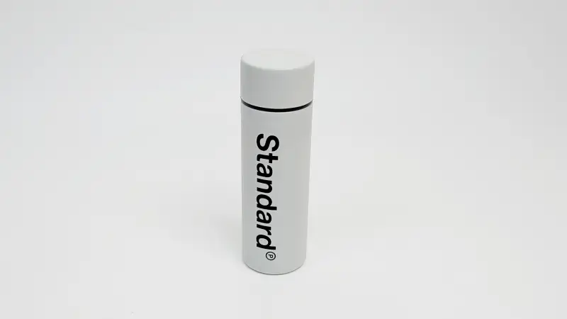 「ステンレスボトル 140ml」の価格は税込550円。