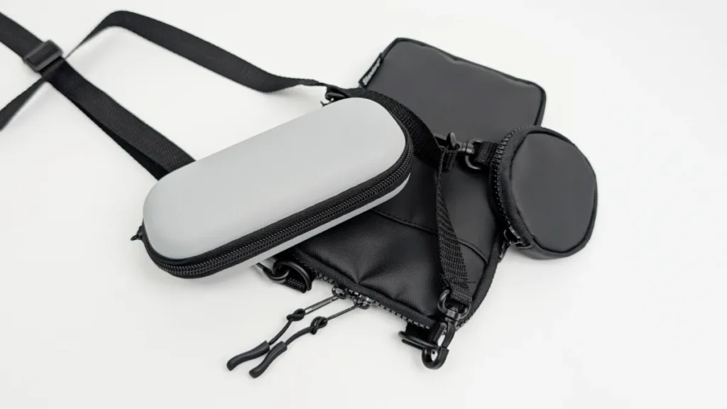 カラビナ付きアイテムを組み合わせる