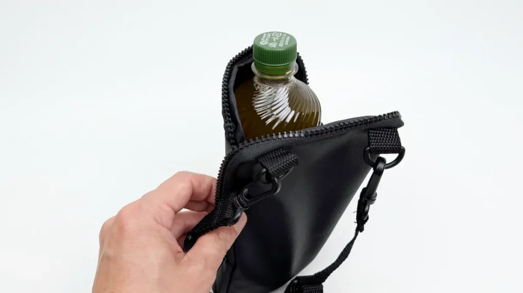 500mlペットボトルはギリで入らないぐらいのサイズ感