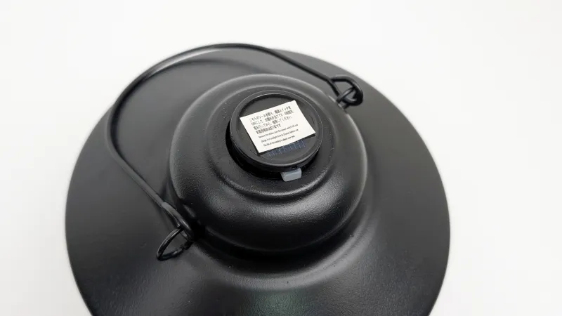 シールが貼られている