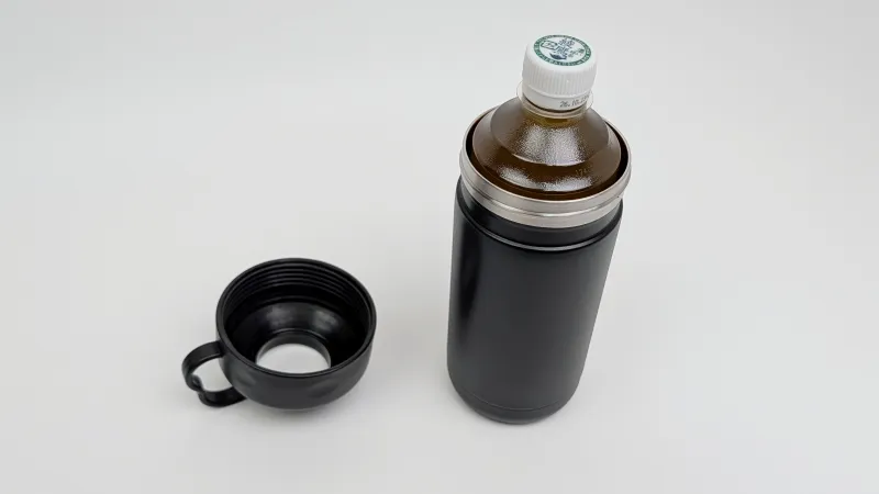 ペットボトルのままで入れるので衛生的に使える