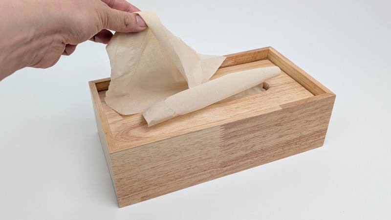 重さがあってティッシュの取り出しやすい