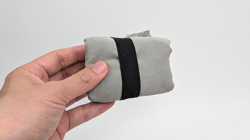 比較的キレイに畳むことができる