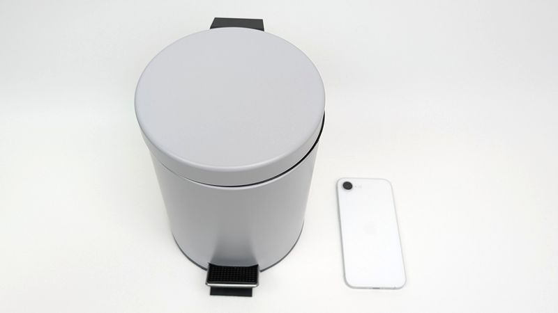 スタンダードプロダクツ「ペダルペール式スチールゴミ箱 3L」のサイズ