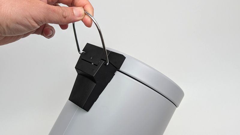 持ち手がちゃんと付いている