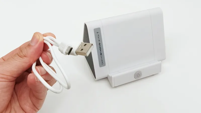 フル充電で最大4時間駆動できる！