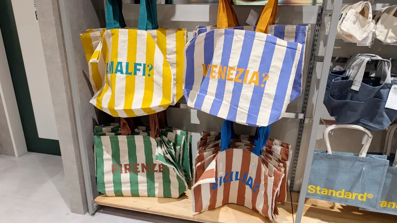 スタプロ「ストライプトートバッグ」のラインナップ