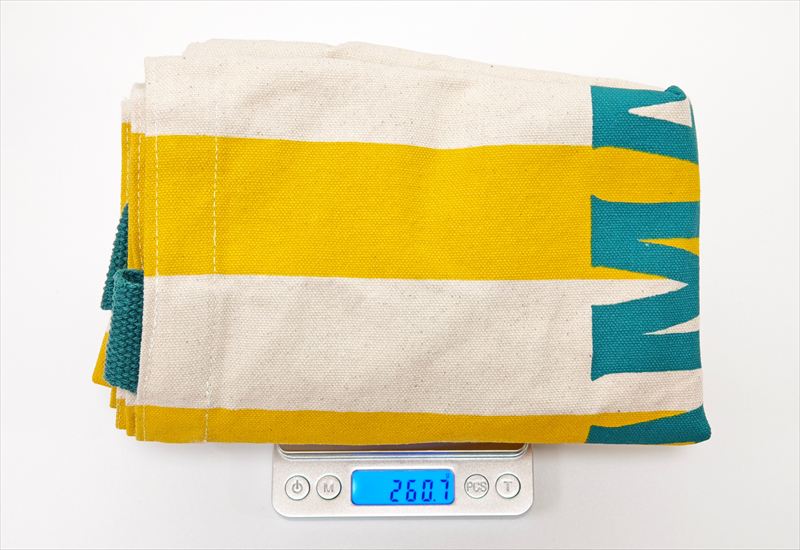 「ストライプBIGトートバッグ」の重さは実測260.7g
