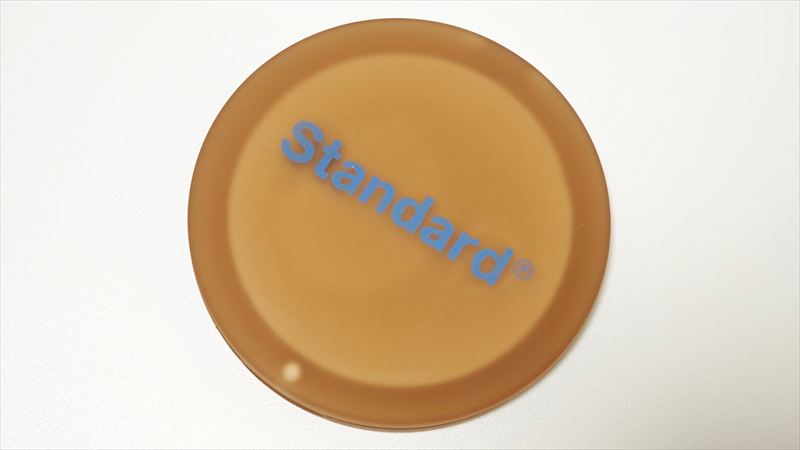 スタンダードプロダクツ「両面コンパクトミラー」を実際に使ってみて良かった点とイマイチだった点を正直にレビューした内容