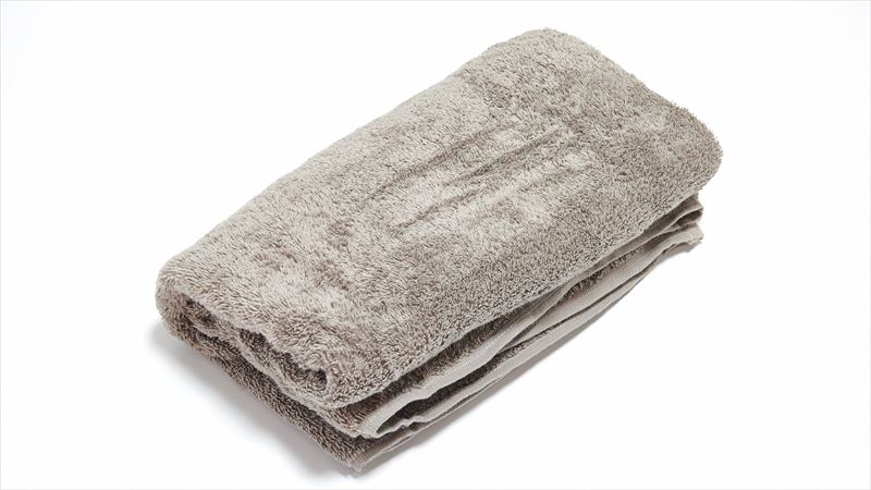「FLUFFY TOWEL やわらかビッグバスタオル」は店舗限定アイテム