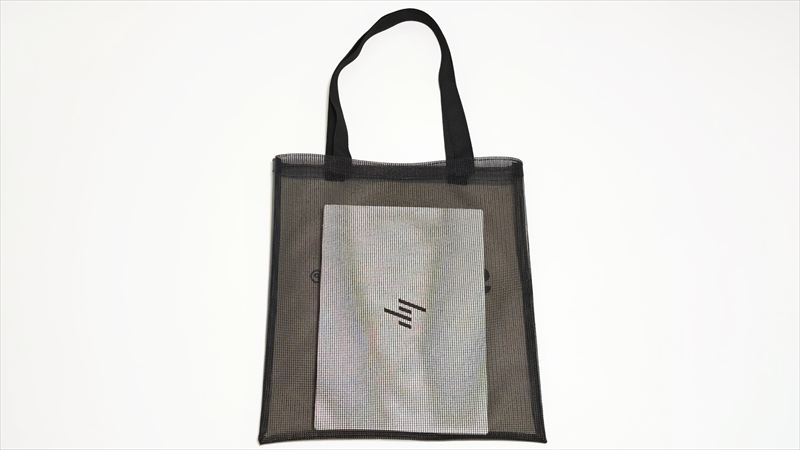 A4サイズが入る使いやすいサイズ感