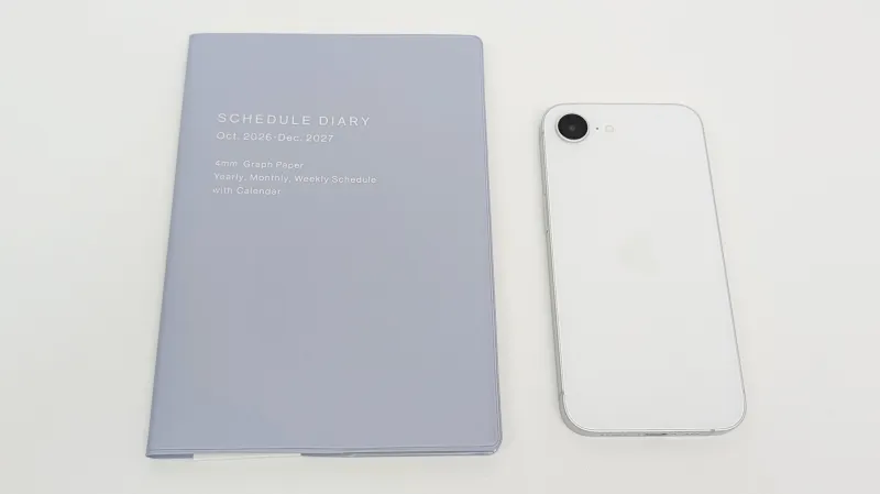 スタプロ「2027 スケジュール帳 見開き1週間 B6」のサイズ