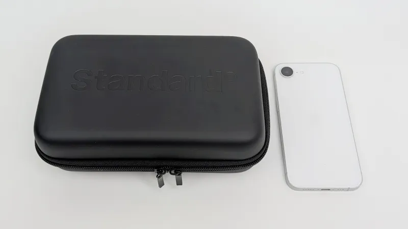 スタプロ「ガジェットケース」のサイズと重さ